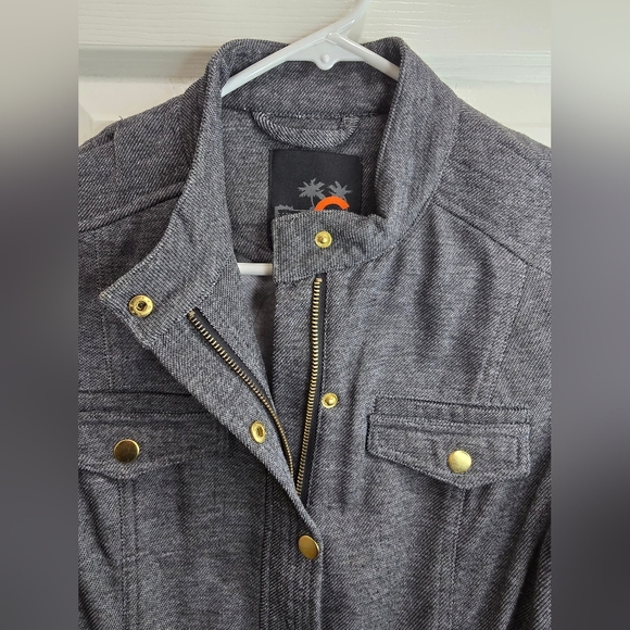 GUESS Coat - Picture 9 of 9